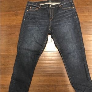 Gap sz 33 dark rinse ankle length jeans denim EUC
